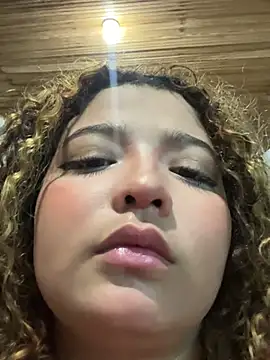 CharlotteMillers online show from February 1, 1:02 am