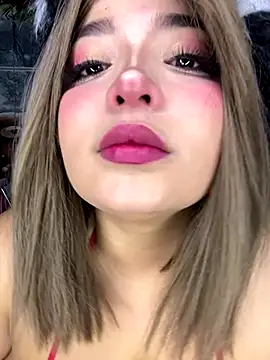 CharlotteMillers online show from December 4, 4:44 am