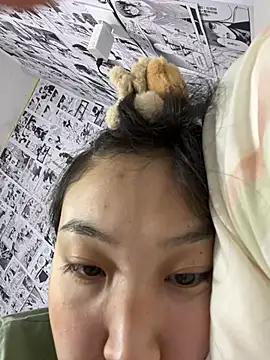 Snapshot of Minami_686 chatting on December 12, 4:21 pm Minami 686 online show from December 12, 4:21 pm