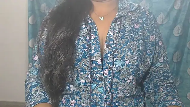 Snapshot of Sophia_your chatting on June 8, 5:30 am Sophia your online show from June 8, 5:30 am