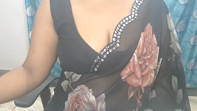 Snapshot of Sophia_your chatting on June 27, 12:22 pm Sophia your online show from June 27, 12:22 pm