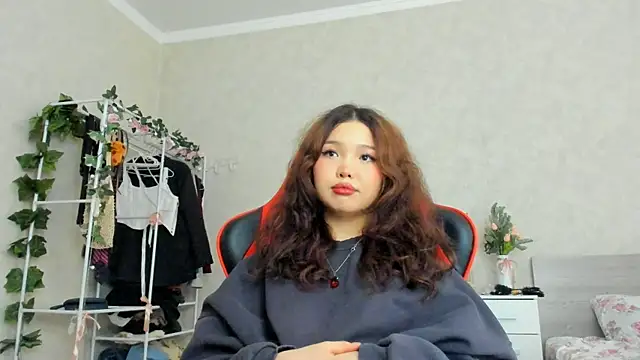 Snapshot of wastforu chatting on February 11, 10:59 am wastforu online show from February 11, 10:59 am