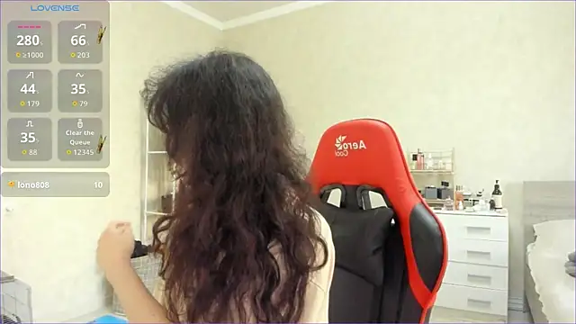 Snapshot of wastforu chatting on January 7, 9:23 am wastforu online show from January 7, 9:23 am