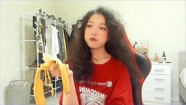 Snapshot of wastforu chatting on February 14, 9:39 am wastforu online show from February 14, 9:39 am