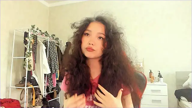 Snapshot of wastforu chatting on February 17, 10:23 am wastforu online show from February 17, 10:23 am