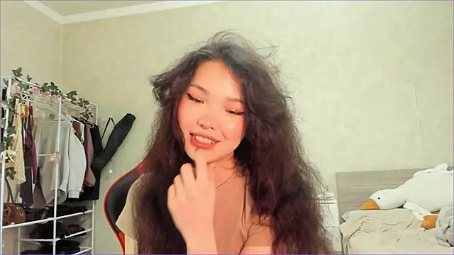 Snapshot of wastforu chatting on February 24, 10:24 am wastforu online show from February 24, 10:24 am