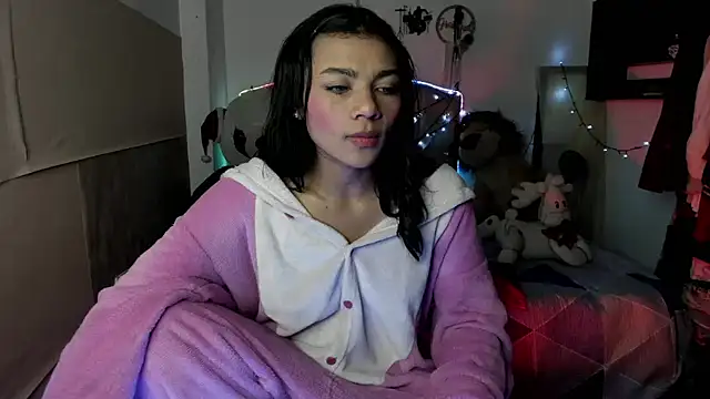 Lilithsabeth online show from January 6, 10:45 pm