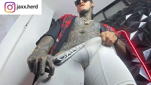 Snapshot of JAXXXONHERD chatting on September 26, 12:42 pm JAXXXONHERD online show from September 26, 12:42 pm