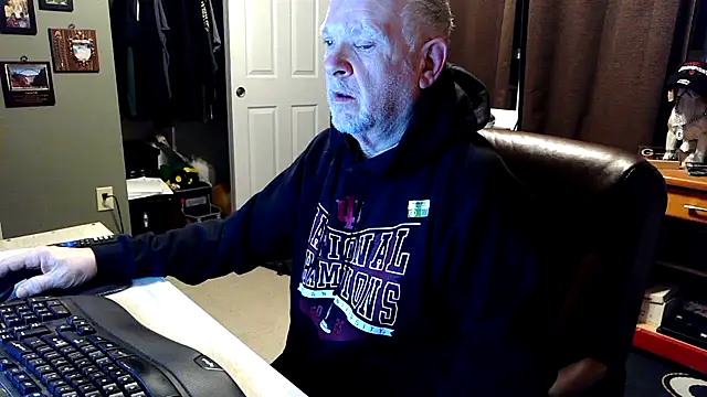 nobledad online show from February 3, 10:20 am