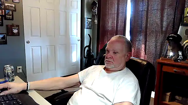 nobledad online show from February 13, 8:16 pm