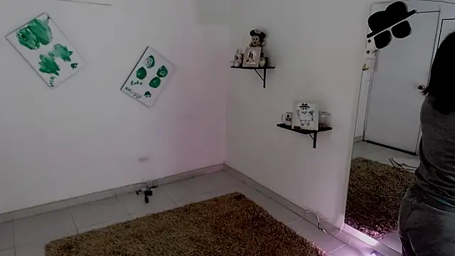 lollita 23  online show from October 26, 1:50 pm