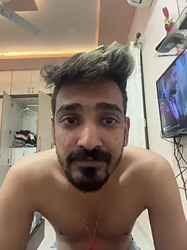 hornyguy271192 online show from December 18, 5:41 pm