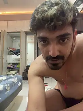 hornyguy271192 online show from December 22, 3:03 am