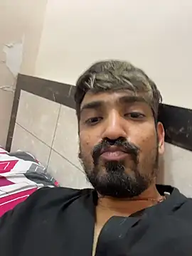 hornyguy271192 online show from February 1, 8:18 pm