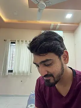 hornyguy271192 online show from March 20, 8:19 am