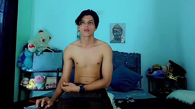 Snapshot of Liamscott_ chatting on February 12, 4:02 pm Liamscott online show from February 12, 4:02 pm