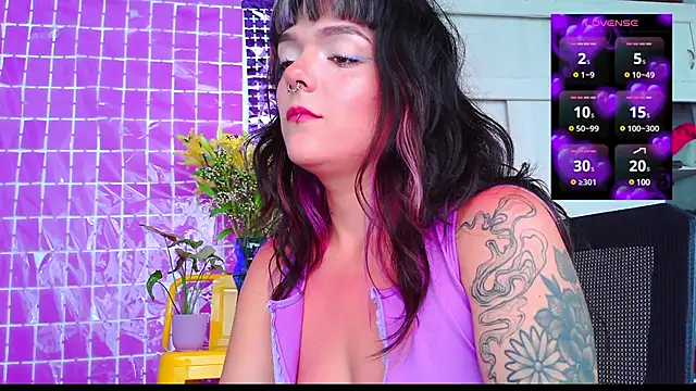 purple em69 online show from February 25, 6:20 pm