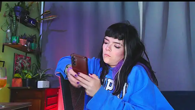 purple em69 online show from February 14, 6:10 am