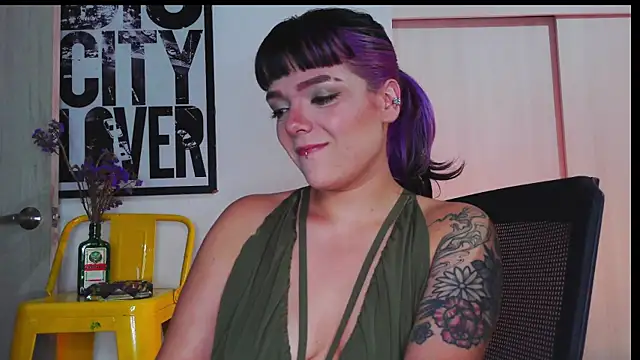 purple em69 online show from February 27, 3:39 am