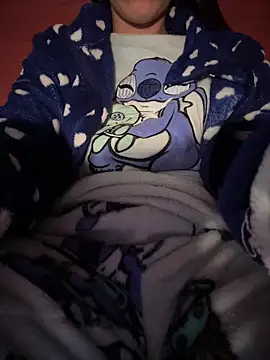 Snapshot of rossana99_ chatting on January 19, 2:28 pm rossana99  online show from January 19, 2:28 pm