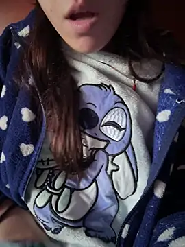 Snapshot of rossana99_ chatting on January 25, 2:25 pm rossana99  online show from January 25, 2:25 pm