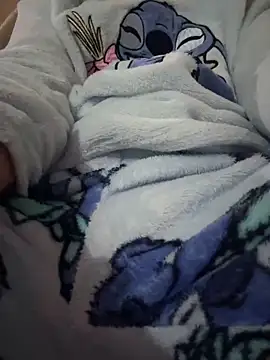 Snapshot of rossana99_ chatting on November 29, 5:05 pm rossana99 online show from November 29, 5:05 pm