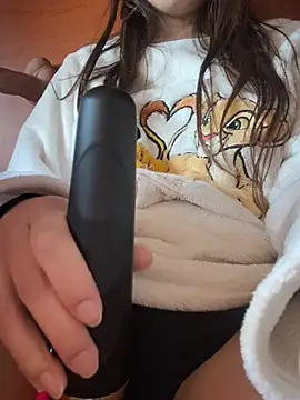 Snapshot of rossana99_ chatting on January 17, 10:31 am rossana99 online show from January 17, 10:31 am