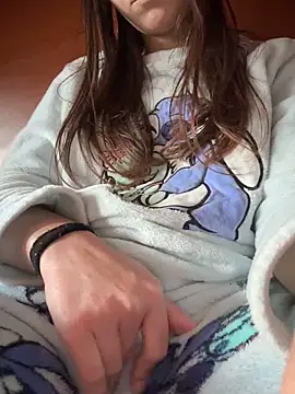 Snapshot of rossana99_ chatting on February 21, 3:13 pm rossana99 online show from February 21, 3:13 pm