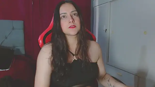 Noamartin  online show from October 21, 10:21 pm