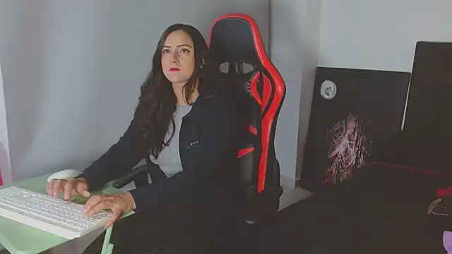 Noamartin  online show from March 10, 12:26 am