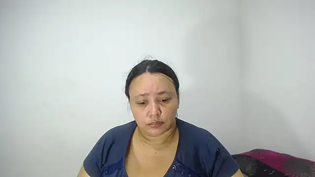 Snapshot of CrushOnMe_ chatting on July 27, 1:12 am CrushOnMe online show from July 27, 1:12 am
