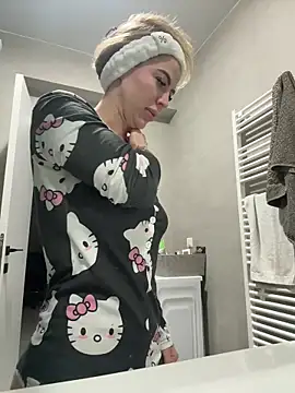 Megan Ros online show from March 14, 4:29 am