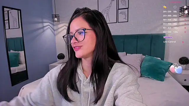 katherin smith  online show from December 7, 7:16 am