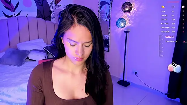 katherin smith  online show from February 6, 7:40 pm