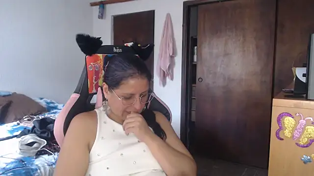 Snapshot of LucifernandaSw chatting on June 11, 9:24 pm LucifernandaSw online show from June 11, 9:24 pm