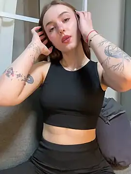 Snapshot of hotAssHell_ chatting on February 25, 9:35 pm hotAssHell online show from February 25, 9:35 pm