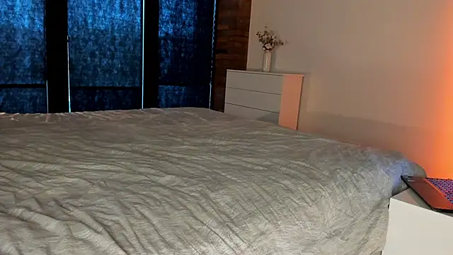 Rachel Rey online show from October 28, 8:51 am