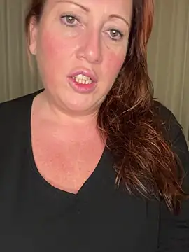 xsexycurvymilf online show from December 22, 3:31 pm