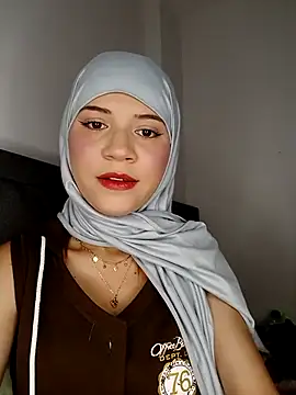 hanaa 18 online show from March 8, 10:24 pm