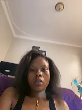 Snapshot of Dellah26 chatting on February 6, 5:34 am Dellah26 online show from February 6, 5:34 am