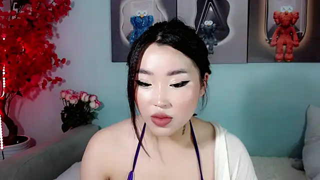 Snapshot of ichiben chatting on January 6, 3:53 am ichiben online show from January 6, 3:53 am