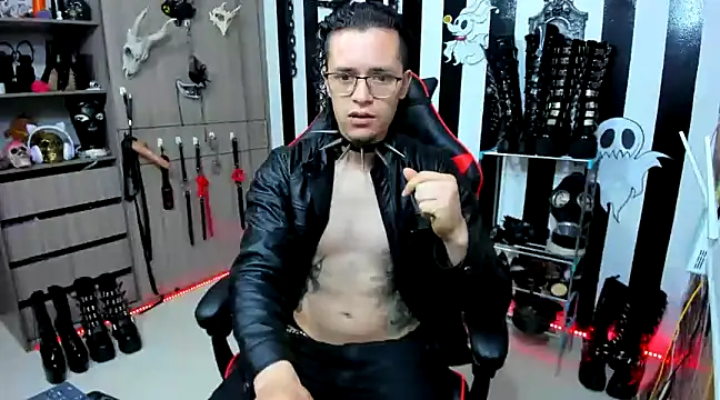 daven56 online show from December 29, 4:19 pm