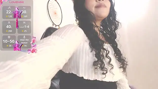 Amara18  online show from February 14, 11:34 pm