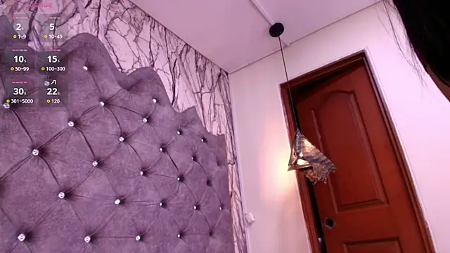 Snapshot of Andreita_Jones chatting on May 28, 12:02 pm Andreita Jones online show from May 28, 12:02 pm
