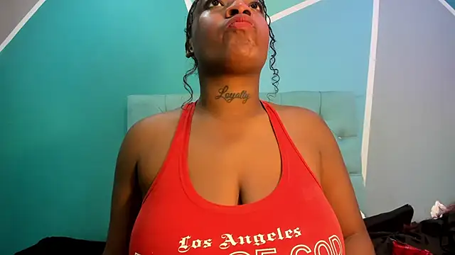 Snapshot of AlondraFerri1 chatting on January 9, 2:33 am AlondraFerri1 online show from January 9, 2:33 am