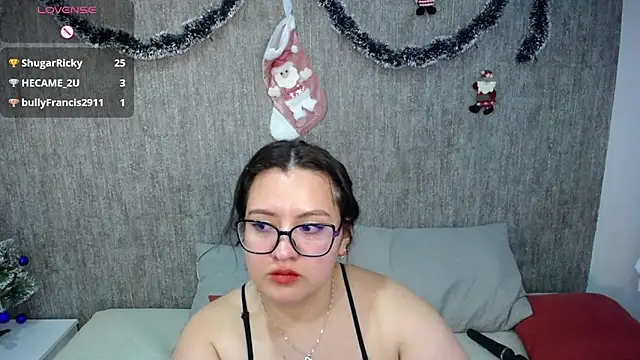 Snapshot of dannarossy_ chatting on January 3, 7:06 am dannarossy online show from January 3, 7:06 am