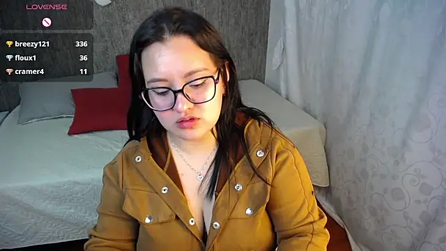 Snapshot of dannarossy_ chatting on January 4, 7:24 am dannarossy online show from January 4, 7:24 am