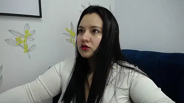 Snapshot of dannarossy_ chatting on March 12, 12:47 pm dannarossy online show from March 12, 12:47 pm