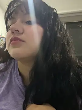 Snapshot of dannarossy_ chatting on September 17, 10:06 am dannarossy online show from September 17, 10:06 am