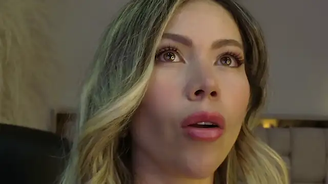 Ammy Castro online show from March 12, 9:32 pm